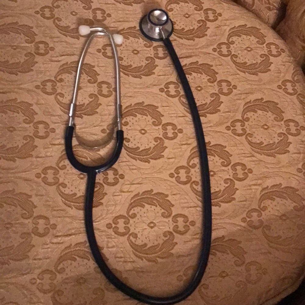 Stethoscope - Picture 1 of 7